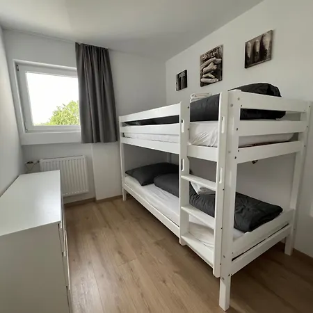 Ueber Den Daechern Von
